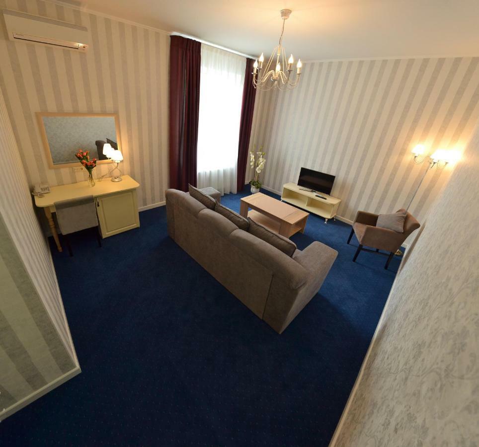 Hotel Ajur Odessa Zewnętrze zdjęcie