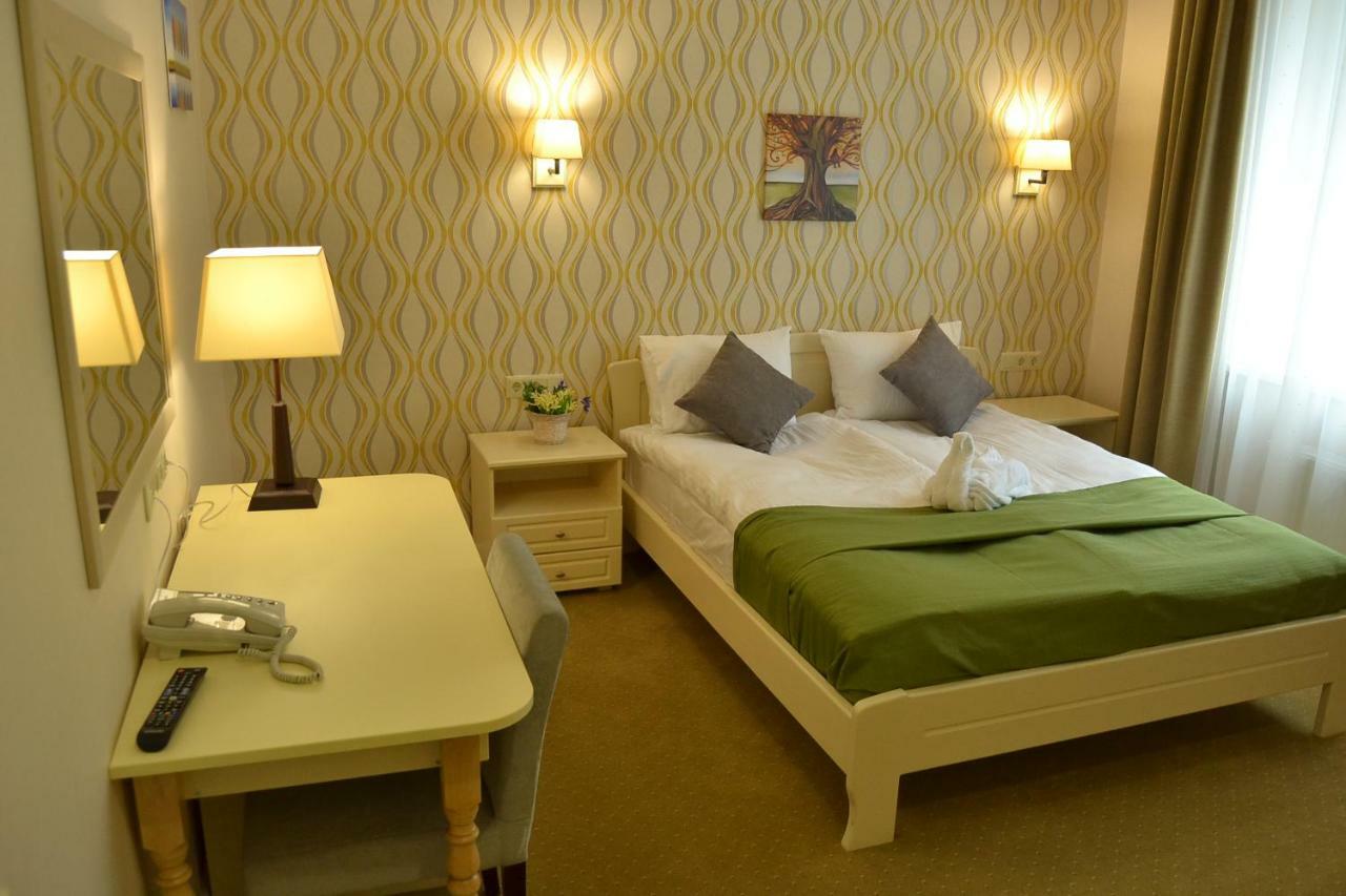 Hotel Ajur Odessa Zewnętrze zdjęcie
