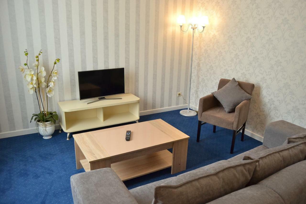 Hotel Ajur Odessa Zewnętrze zdjęcie